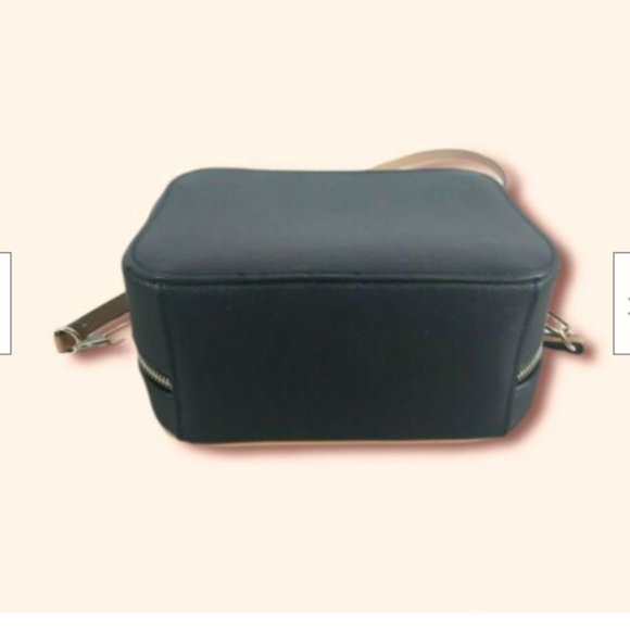 River Island satchel Shoulder Bag Purse with Zipper closure - Picture 6 of 9